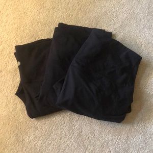 Three yogalicious full length leggings